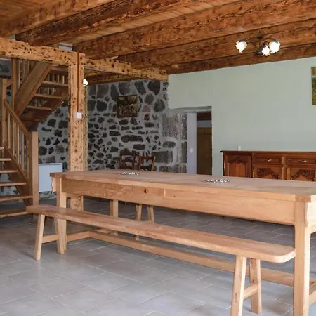 Three-bedroom In בית נופש *